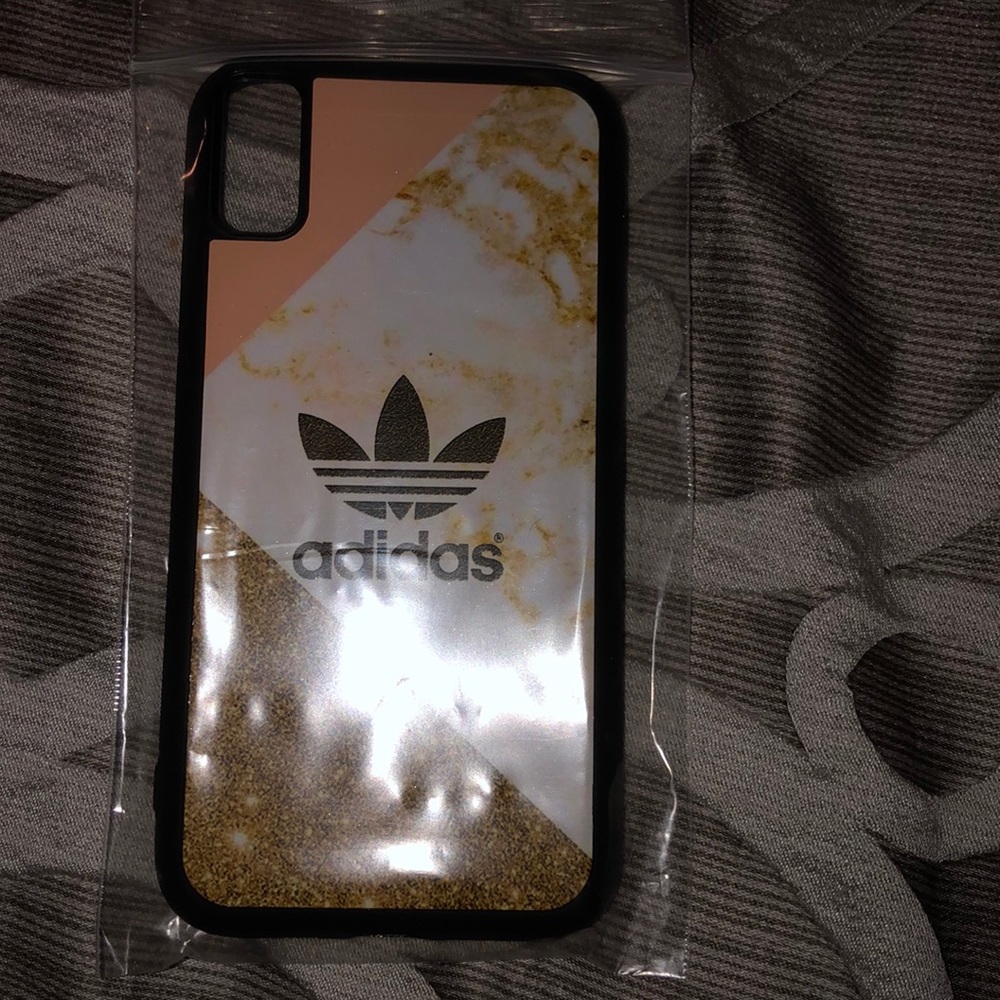 IPhone XR case in packaging 💞💞